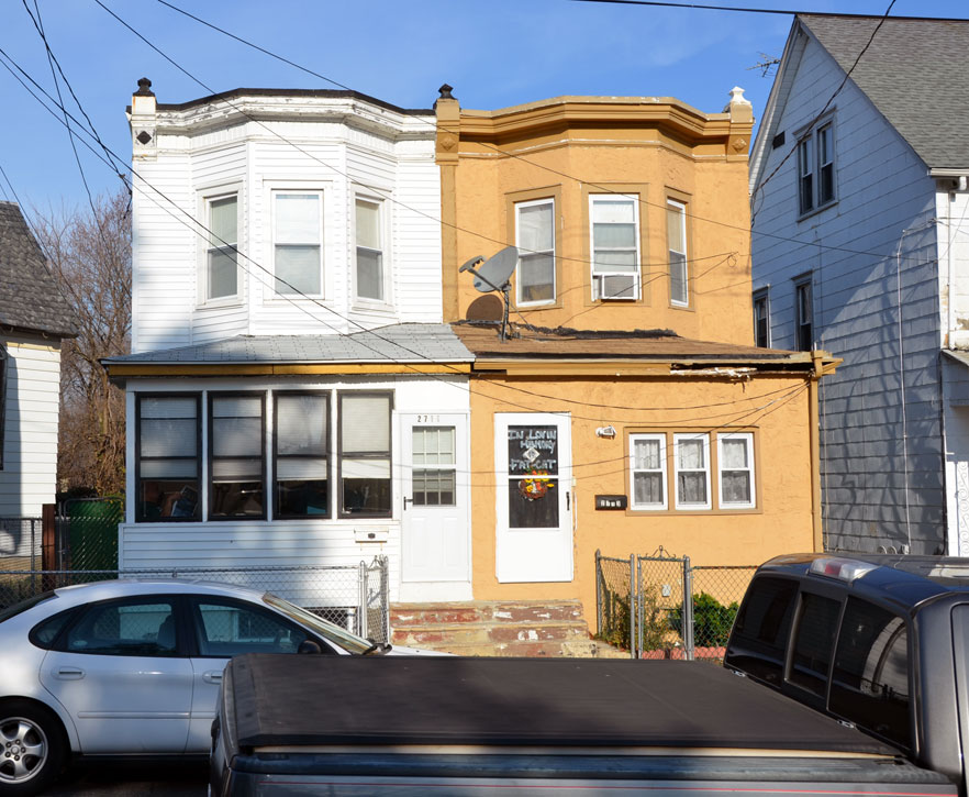 2711 and 2713 Hayes Avenue, December 14, 2011