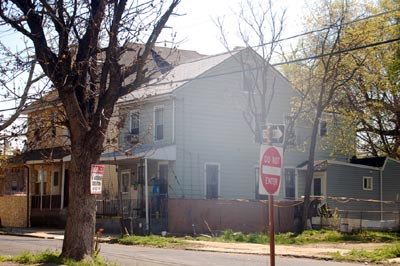 2608, 2610, and 2612 High Street, April 24, 2009