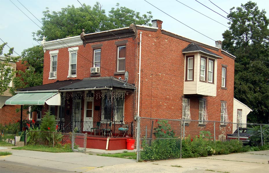 2917 and 2919 High Street, July 25, 2006