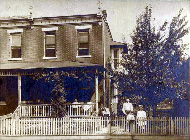 Carl and Lulu Kellman family, 2919 High Street, 1890s-1940s