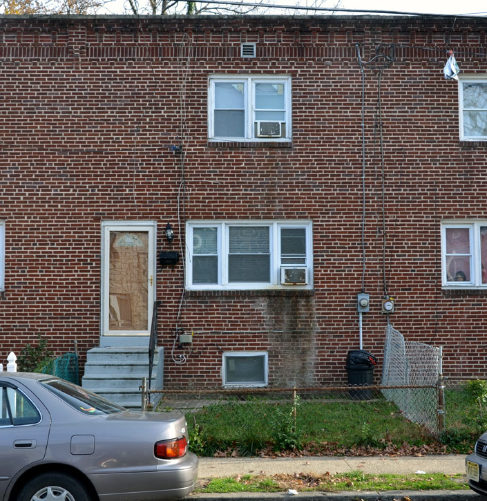 3808 High Street, November 19, 2011