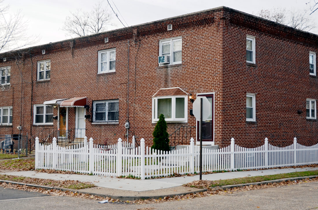3819, 3821, and 3823 High Street, November 19, 2011