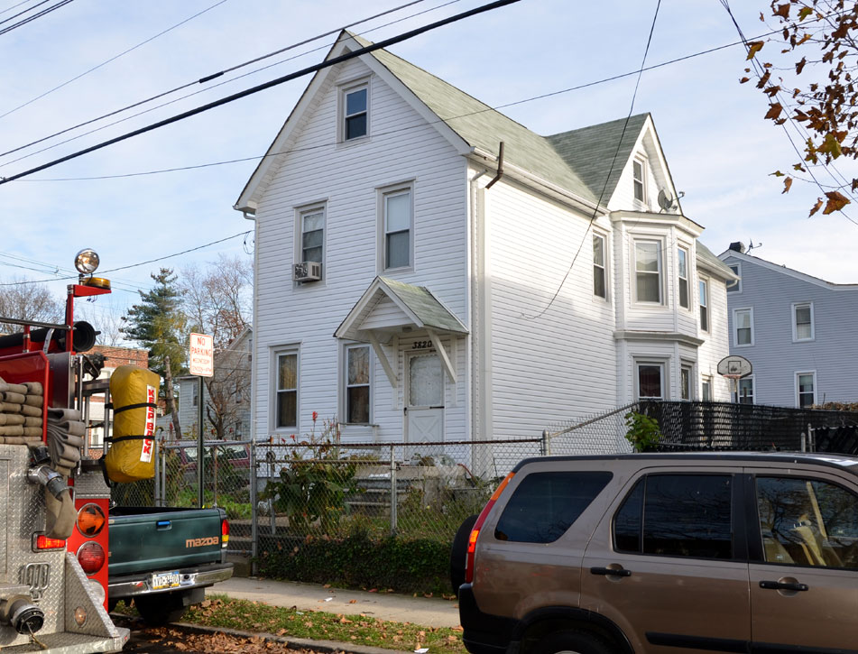 3820 High Street, November 19, 2011