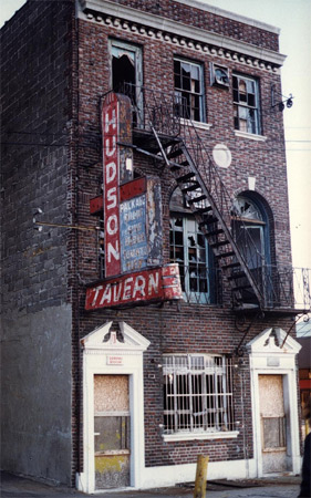 Hudson Tavern, 12 Hudson Street, 2002