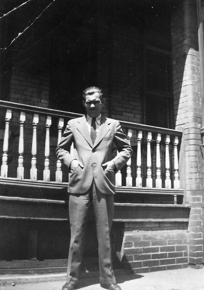 Louis Edwards, Howard Street, 1943
