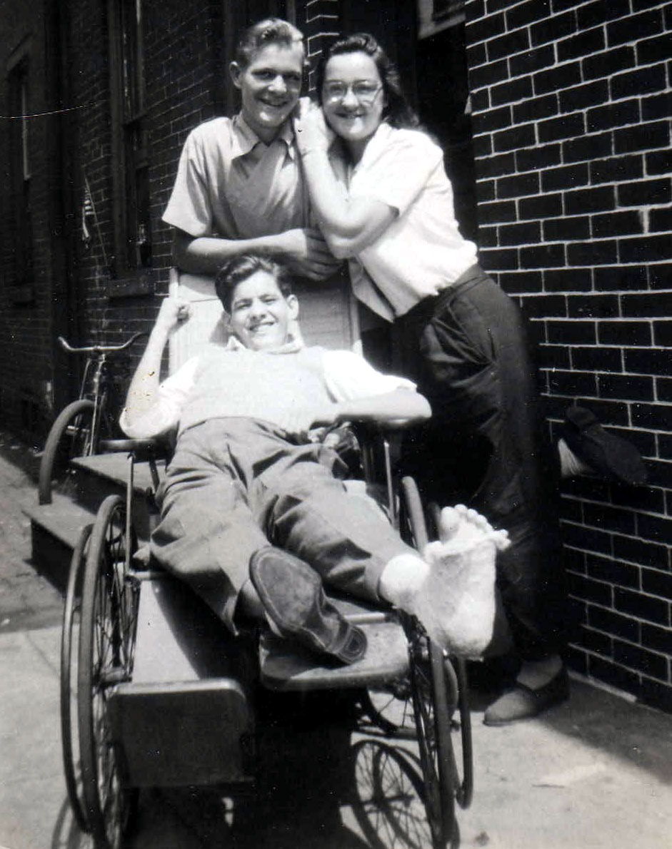 Sarah Petrauschke, Jim Bessing, and Gene Edwards, 1945