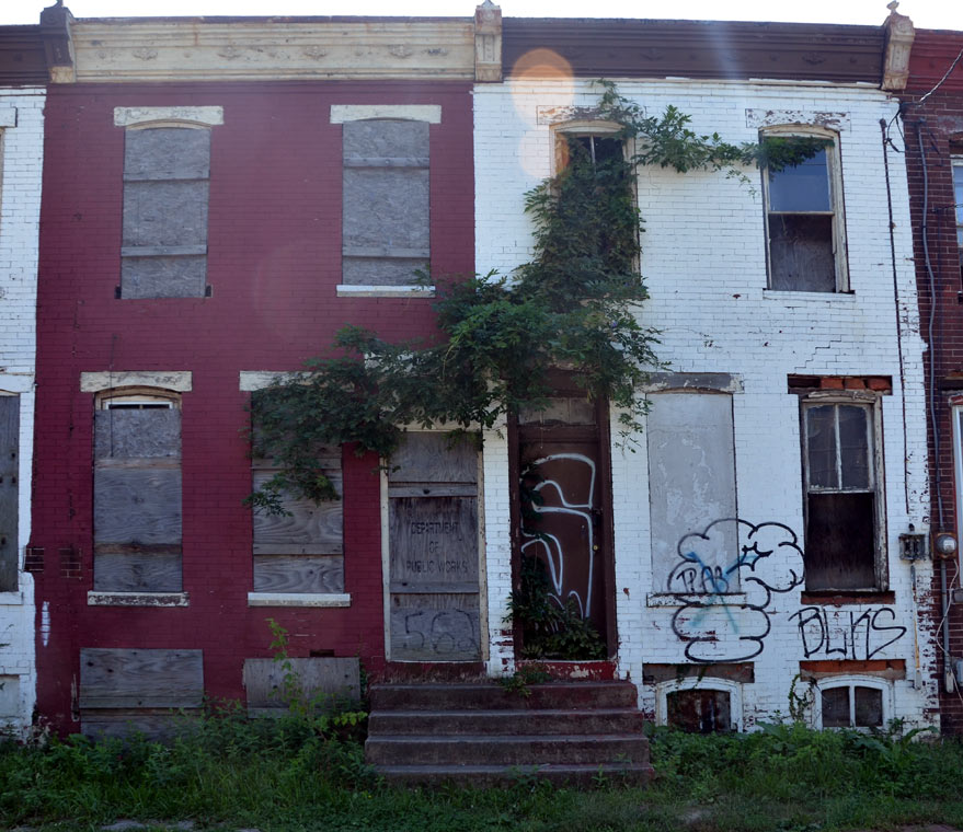560 and 562 Jackson Street, photographed August 24, 2011