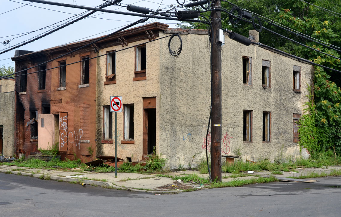 Northwest corner of South 6th Street and Jackson Street, photographed August 26, 2011
