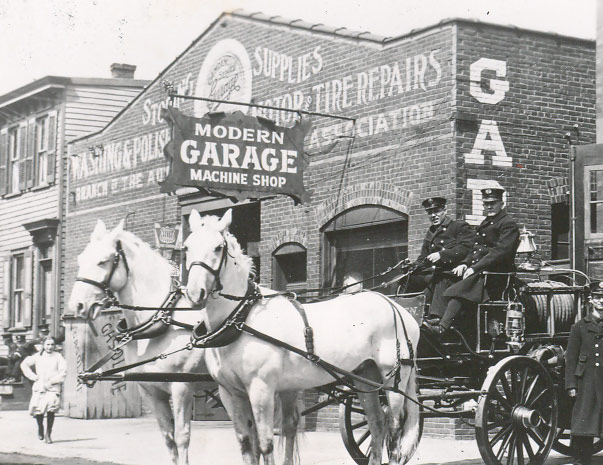 613 Kaighn Avenue — Modern Garage, 1910s