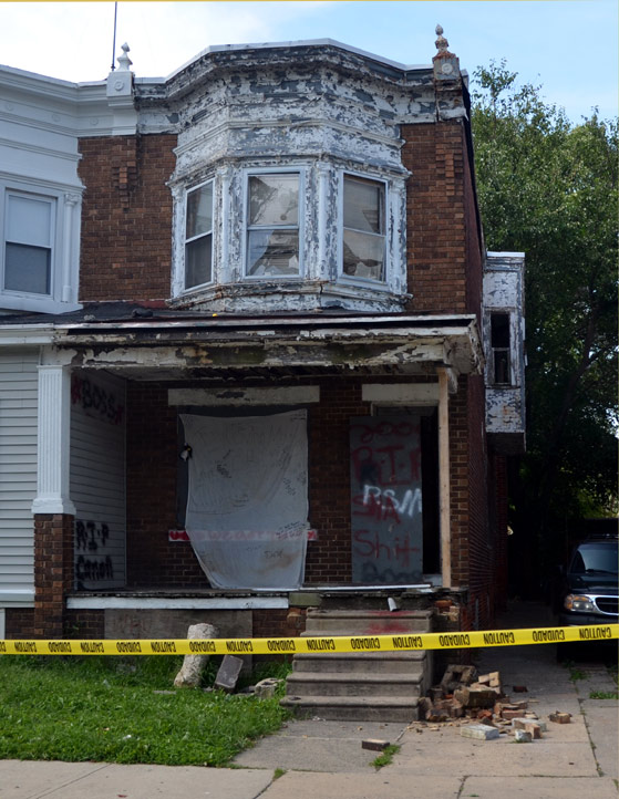 1385 Kenwood Avenue, porch collapsed August 23, 2011 after the earthquake