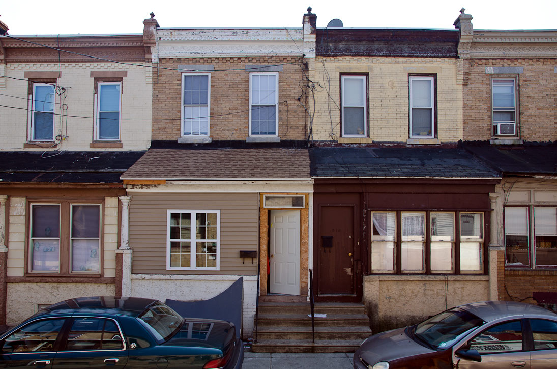 916 and 918 Kimber Street, photographed March 13, 2012