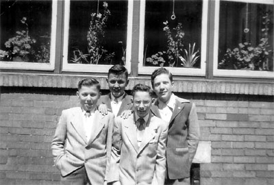 Neighbors in front of 920 Kimber Street, April 1950