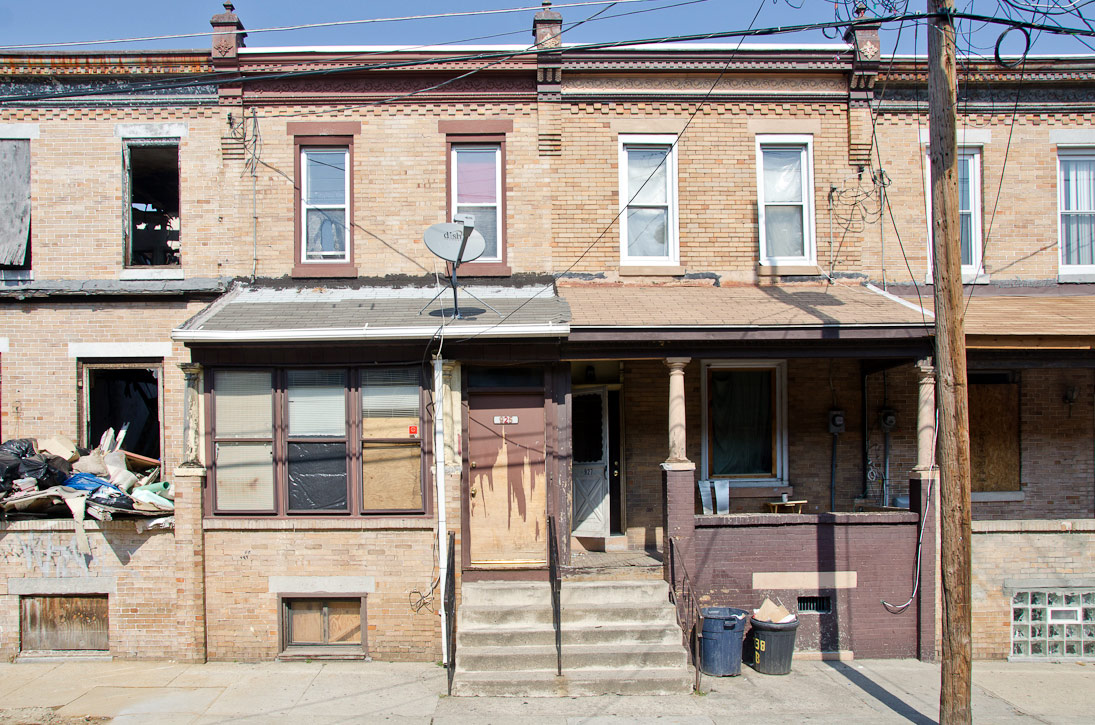 925 and 927 Kimber Street, photographed March 13, 2012