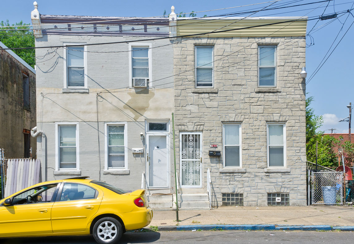 1909 and 1911 Kossuth Street, photograph taken May 29, 2012