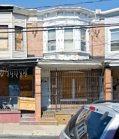 1207 Lansdowne Avenue, March 19, 2012
