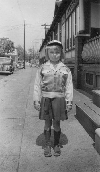 Cheryl Rowand in front of the Nicktern home at 20 Leonard Avenue — early 1950s