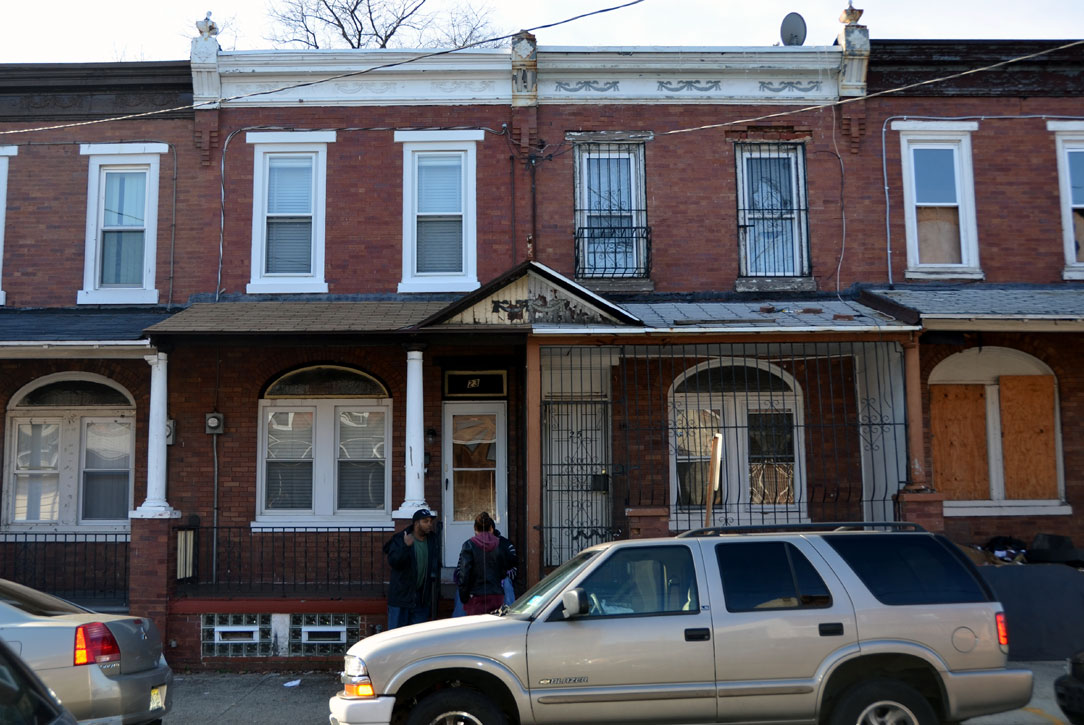 23 and 25 Leonard Avenue — December 3, 2011