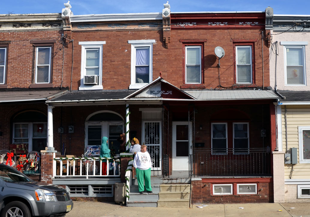 24 and 26 Leonard Avenue — December 3, 2011