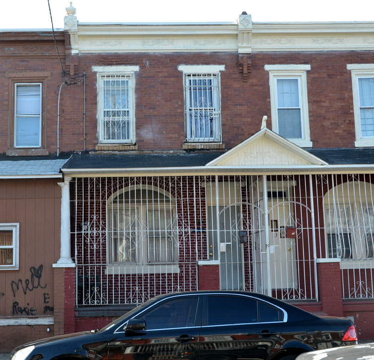 31 Leonard Avenue — December 3, 2011
