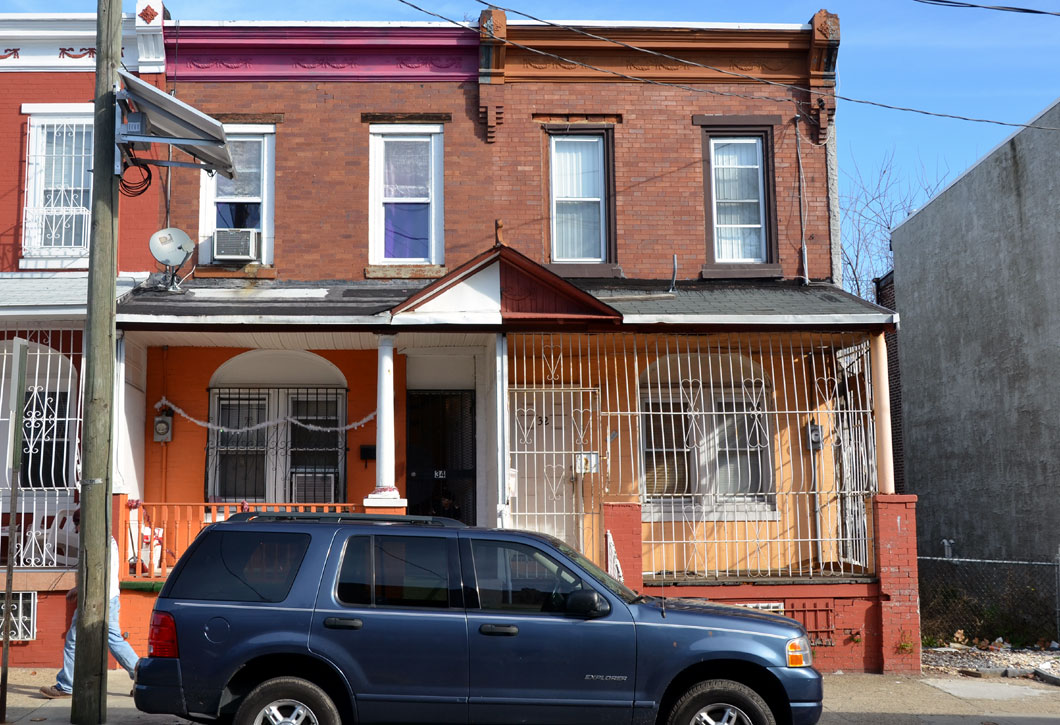 32 and 34 Leonard Avenue — December 3, 2011
