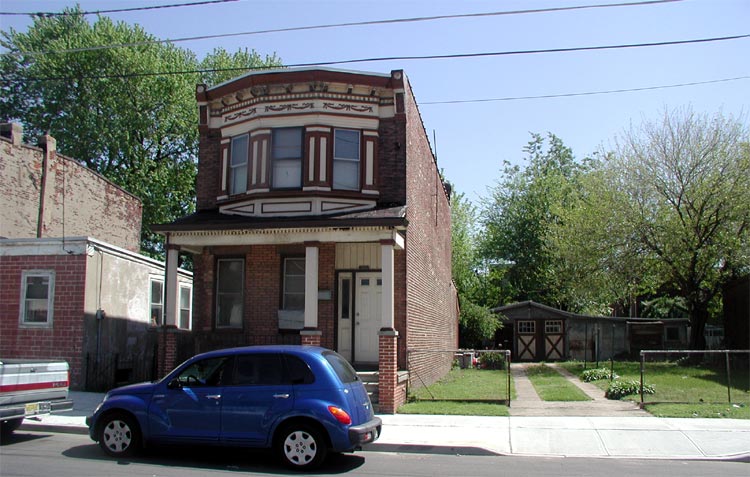 1136 Liberty Street, May 2004