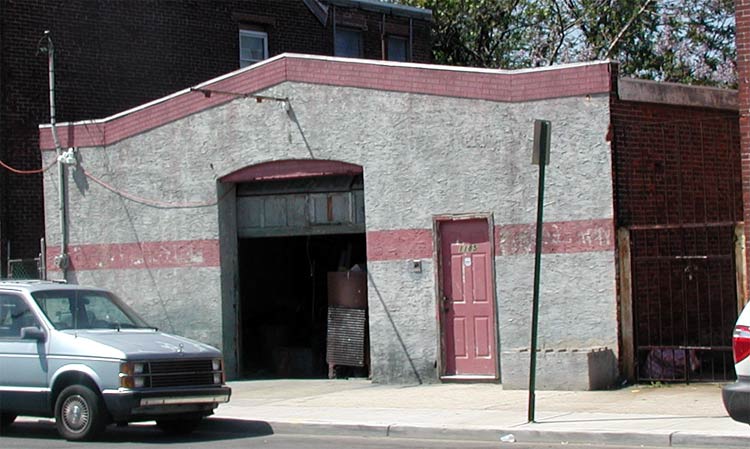 1185–1187 Liberty Street, May 5, 2004