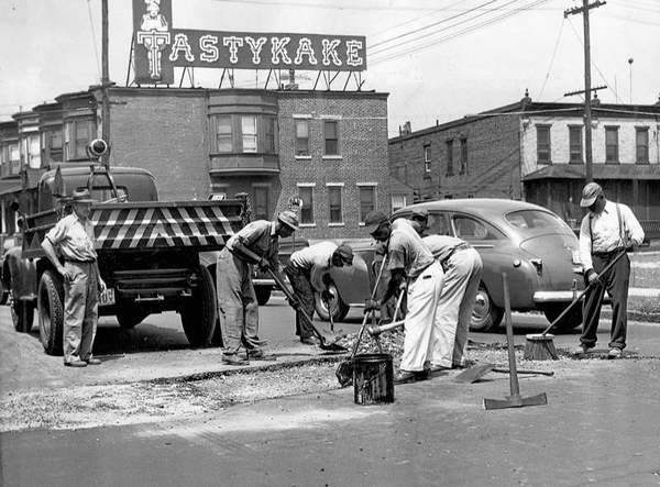 Linden Street at North 10th Street, July 30, 1947