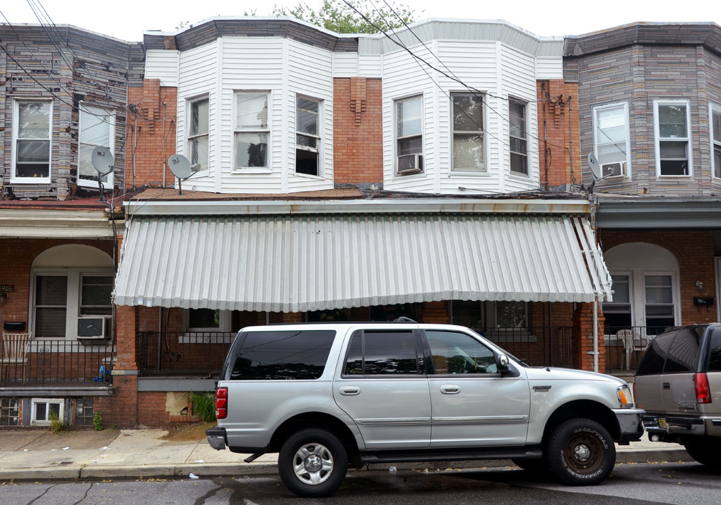1488 and 1490 Louis Street, September 25, 2011