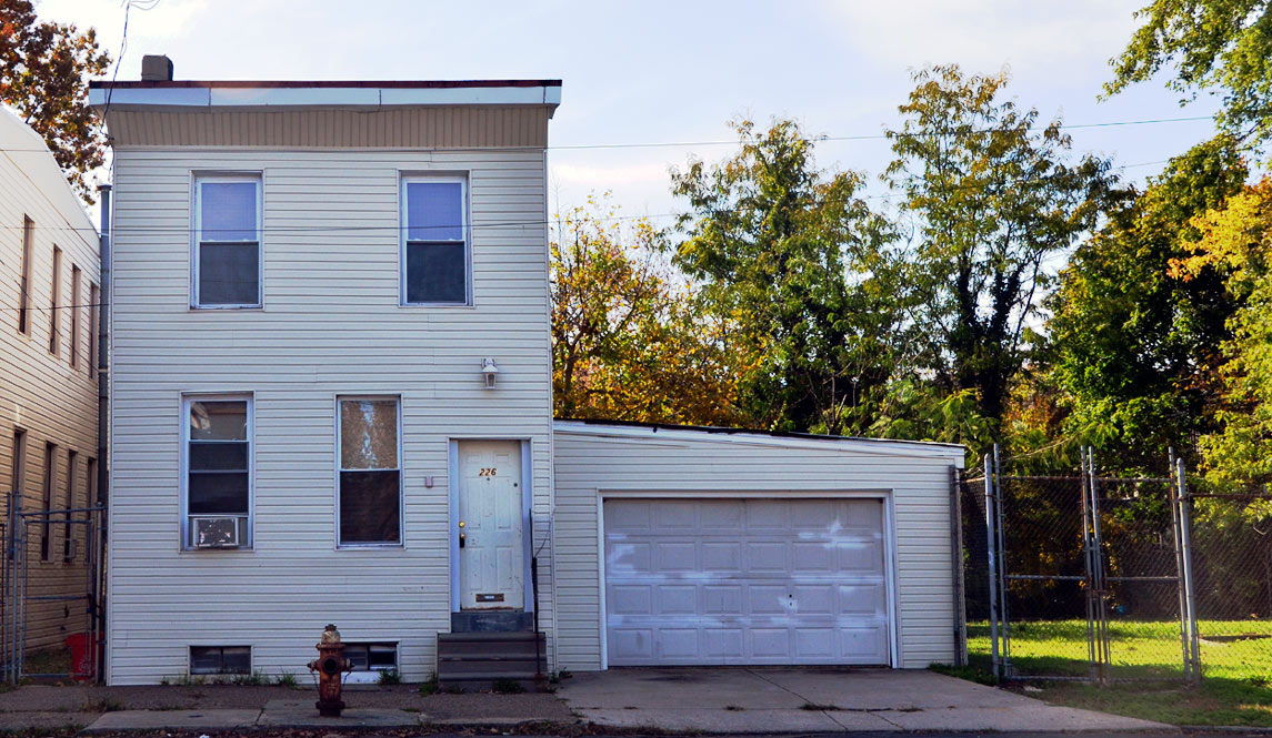226 Main Street, November 4, 2011