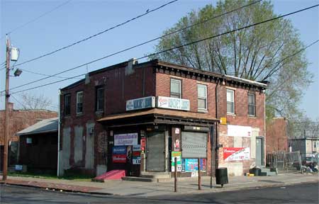 Mancine's Liquor Store, April 18, 2004