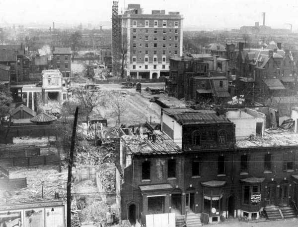 Market Street at Broadway Extension, 1920s, showing 611-629 Market Street