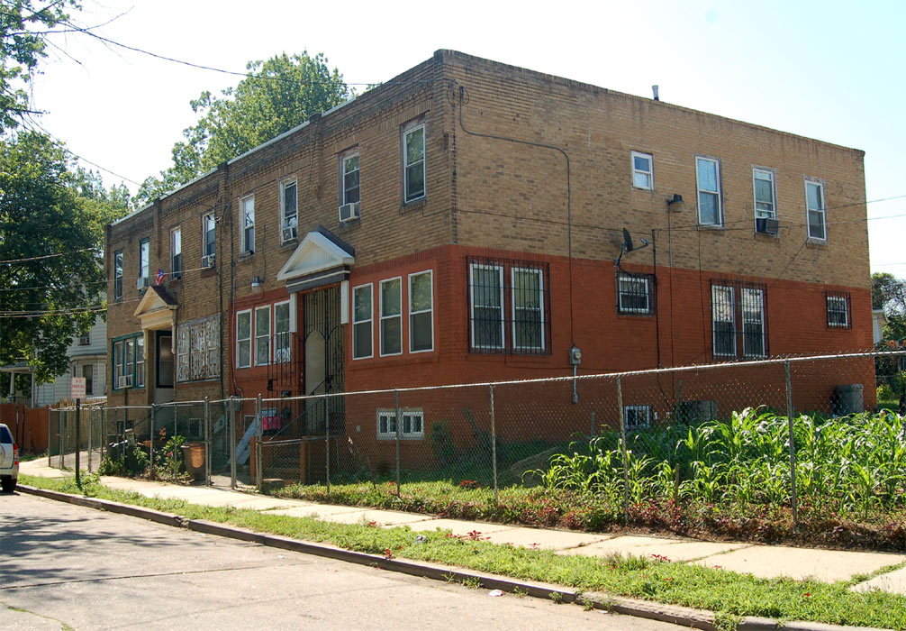 3400 to 3406 Merriel Avenue, June 2011