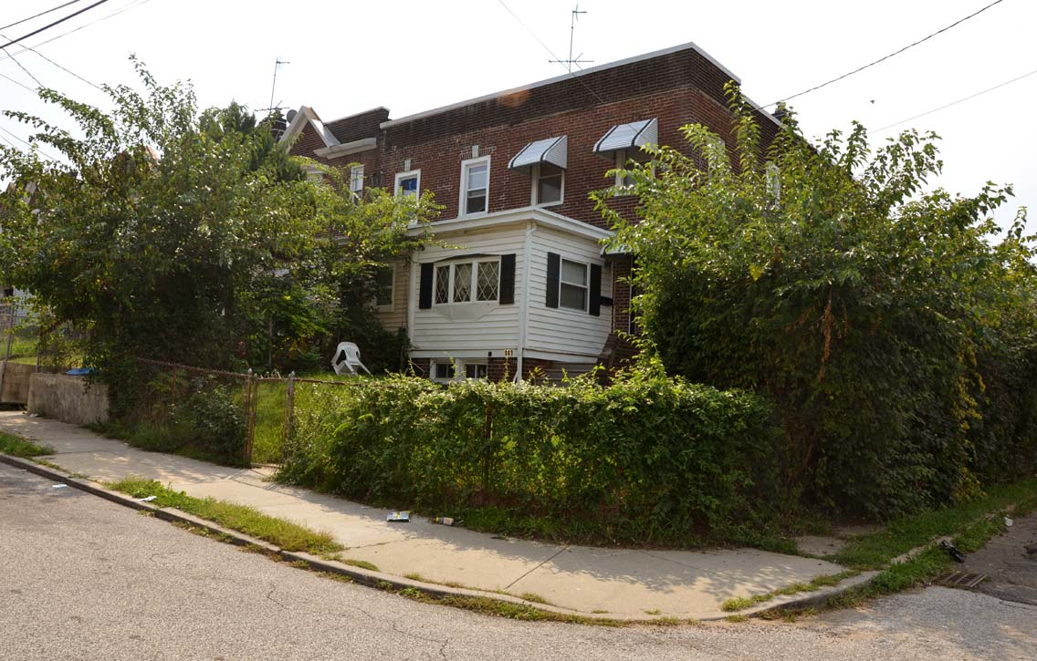 Southeast corner of North 32nd Street and Merriel Avenue, September 2011