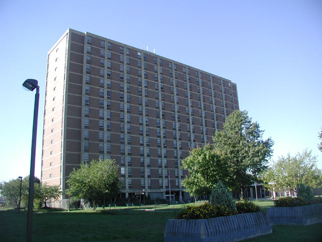 130 Mickle Street — Riverview Towers, October 1, 2005