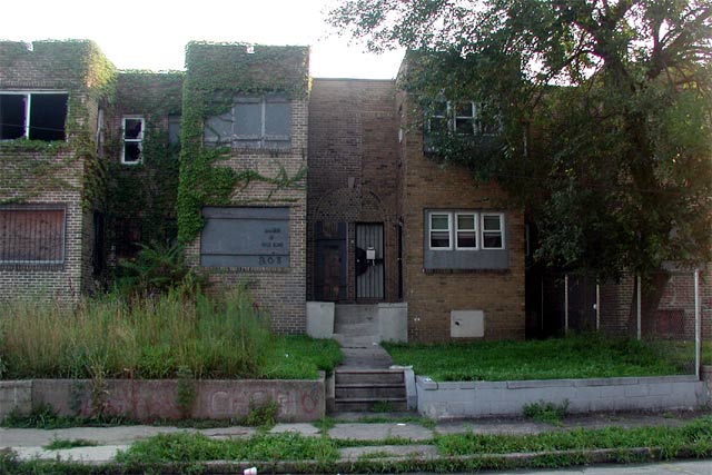 208 & 210 Morse Street — 1929 had not been built, July 2004
