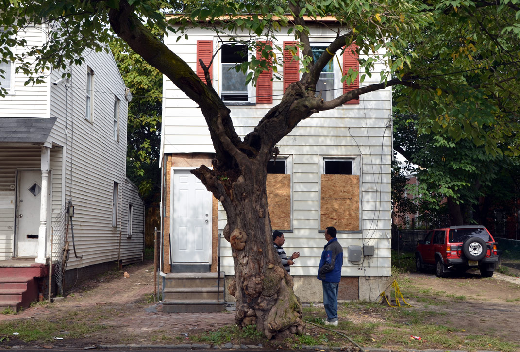 713 Mount Vernon Street, photographed October 3, 2011