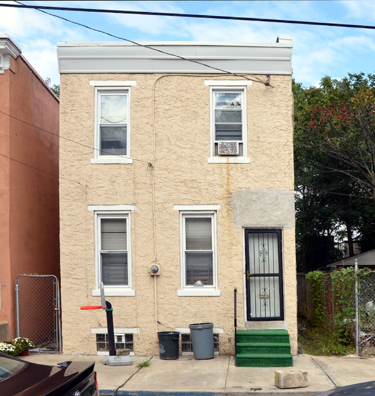 781 Mount Vernon Street, photographed October 3, 2011
