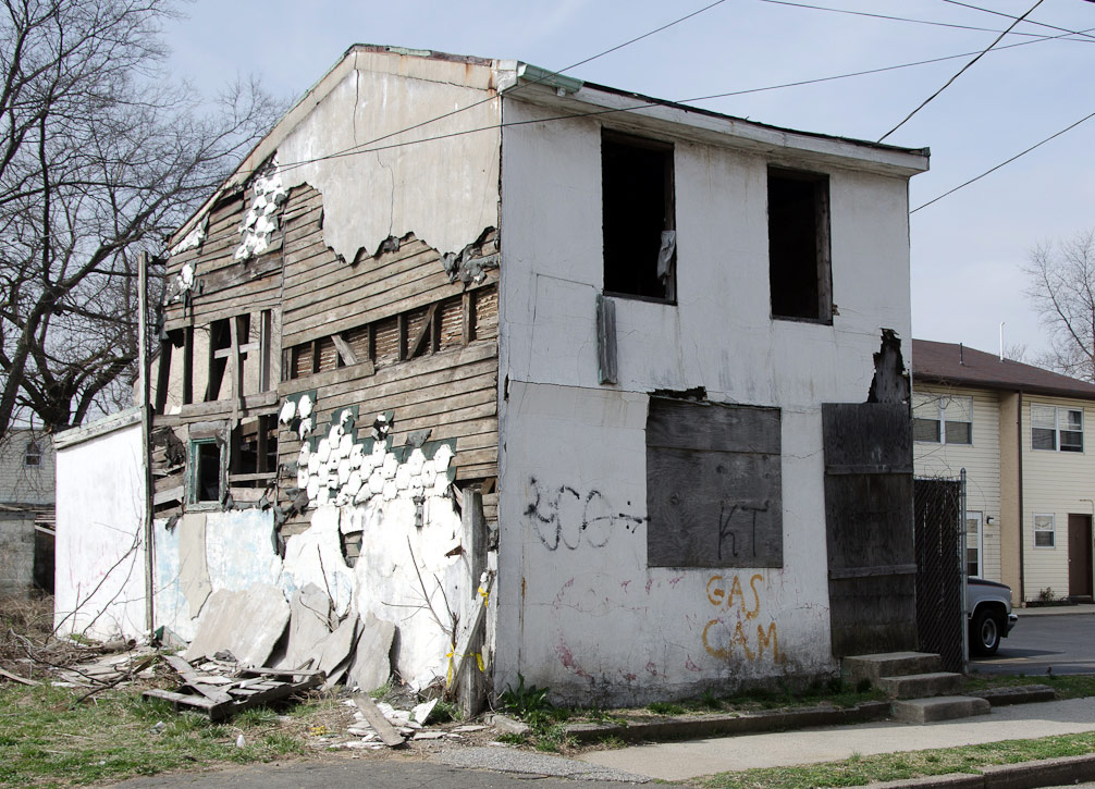 1843 Mulford Street, March 19, 2012