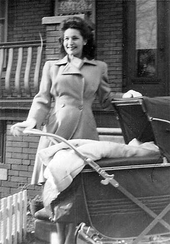 Olga Iannelli in front of 1275 Park Boulevard, 1945