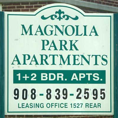 1509 to 1527 Park Boulevard, sign, August 6, 2011