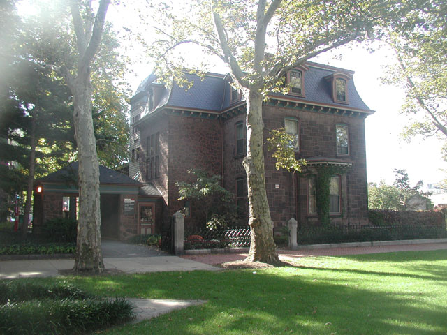 406 Penn Street, October 31, 2005