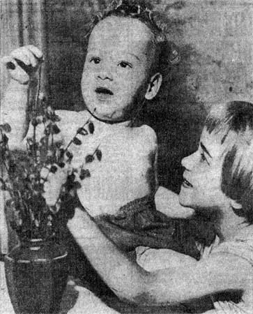 Barbara and Stanley Joyce, 516 Penn Street, Camden Courier-Post, June 10, 1933