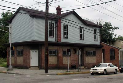 1000 North 27th Street — September 22, 2003