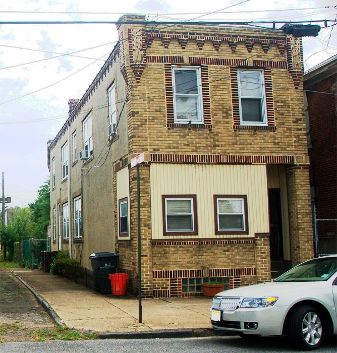 338 Pine Street, August 2011