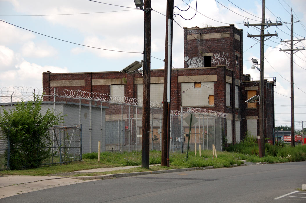 1500 Pine Street — Taylor White Extracting Company, June 2011