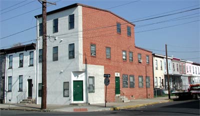 Pine Grill & Bar at 720 South 5th Street, November 2003