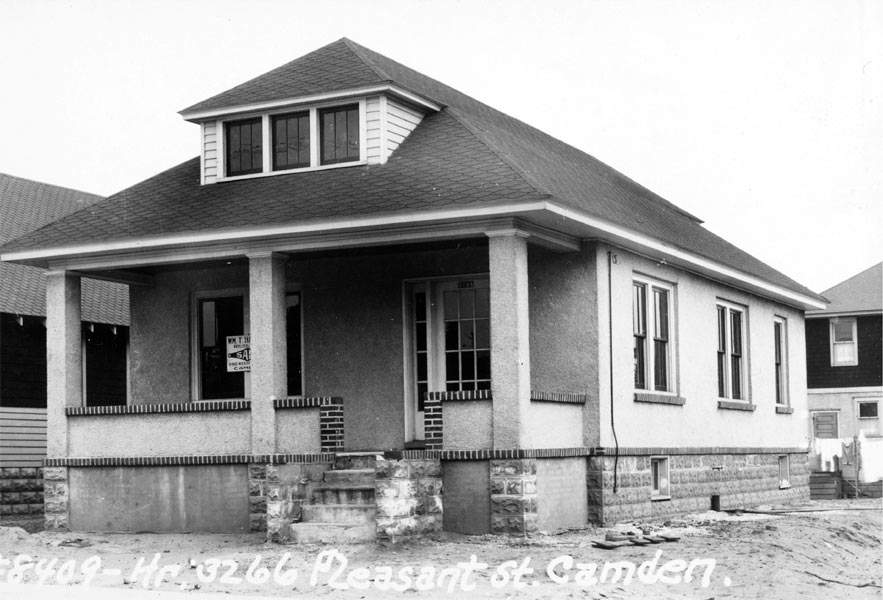 3266 Pleasant Street, circa 1928