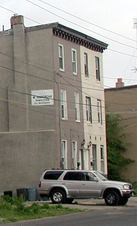 917 to 919 Point Street, May 2004