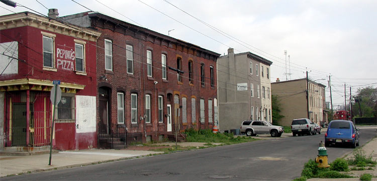 901 to 941 Point Street, May 2004