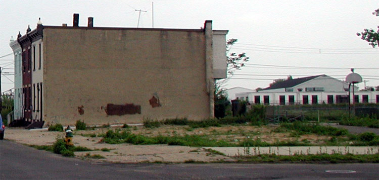 45 York Street, northeast corner of Point & York — May 6, 2004